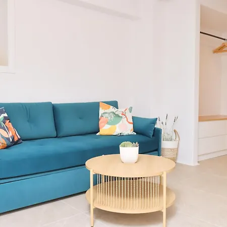 Nisos Mykonos * Mykonos Town