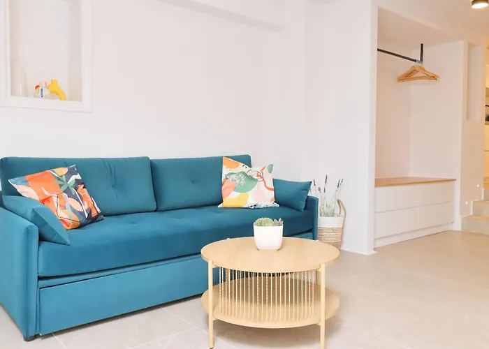 Nisos Mykonos * Mykonos Town